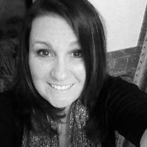 Meet your Posher, Lorrie